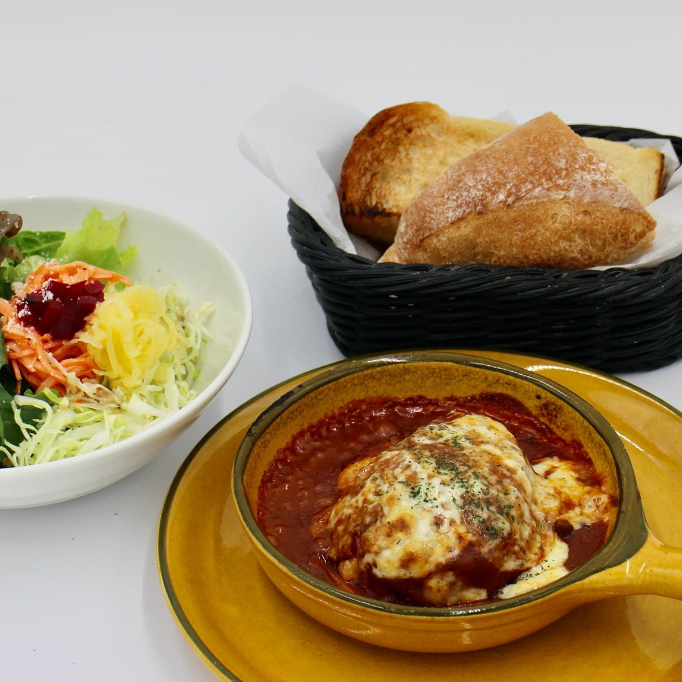 煮込みハンバーグ